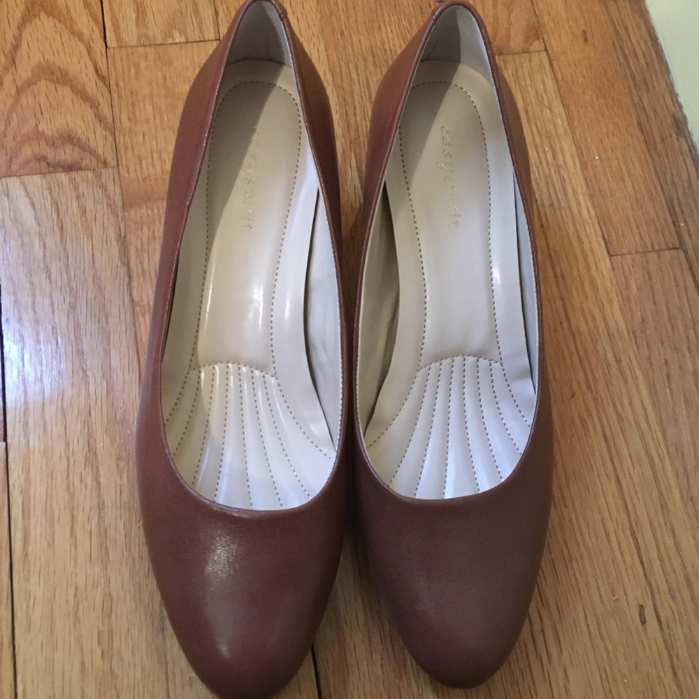 Easy Spirit Pumps